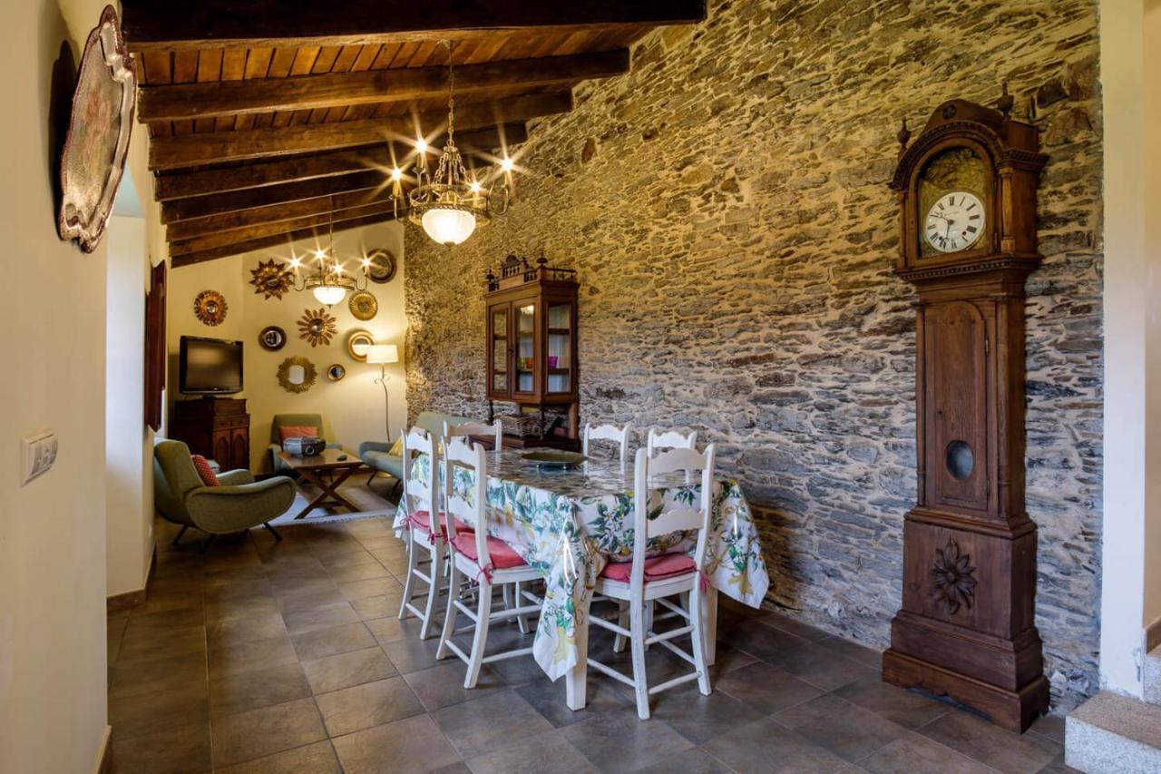 Gasthaus Aldea A Painza Arzúa Exterior foto
